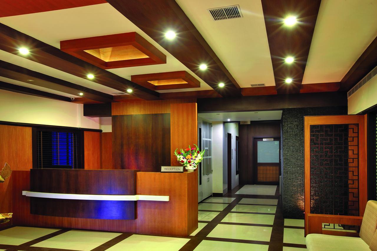Hotel Zodiac Regency Kollam Ngoại thất bức ảnh